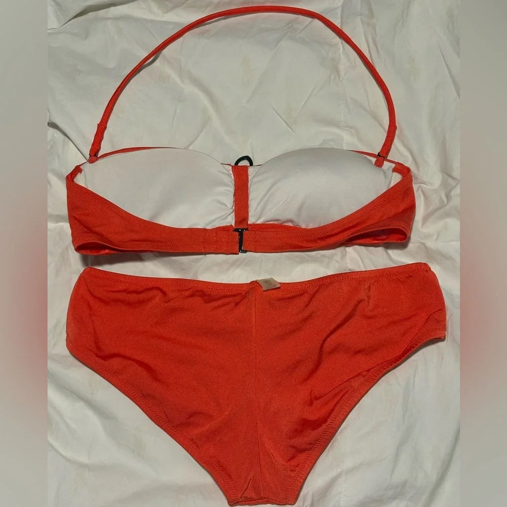 Victoria's Secret Bikini Set - Picture 3 of 6